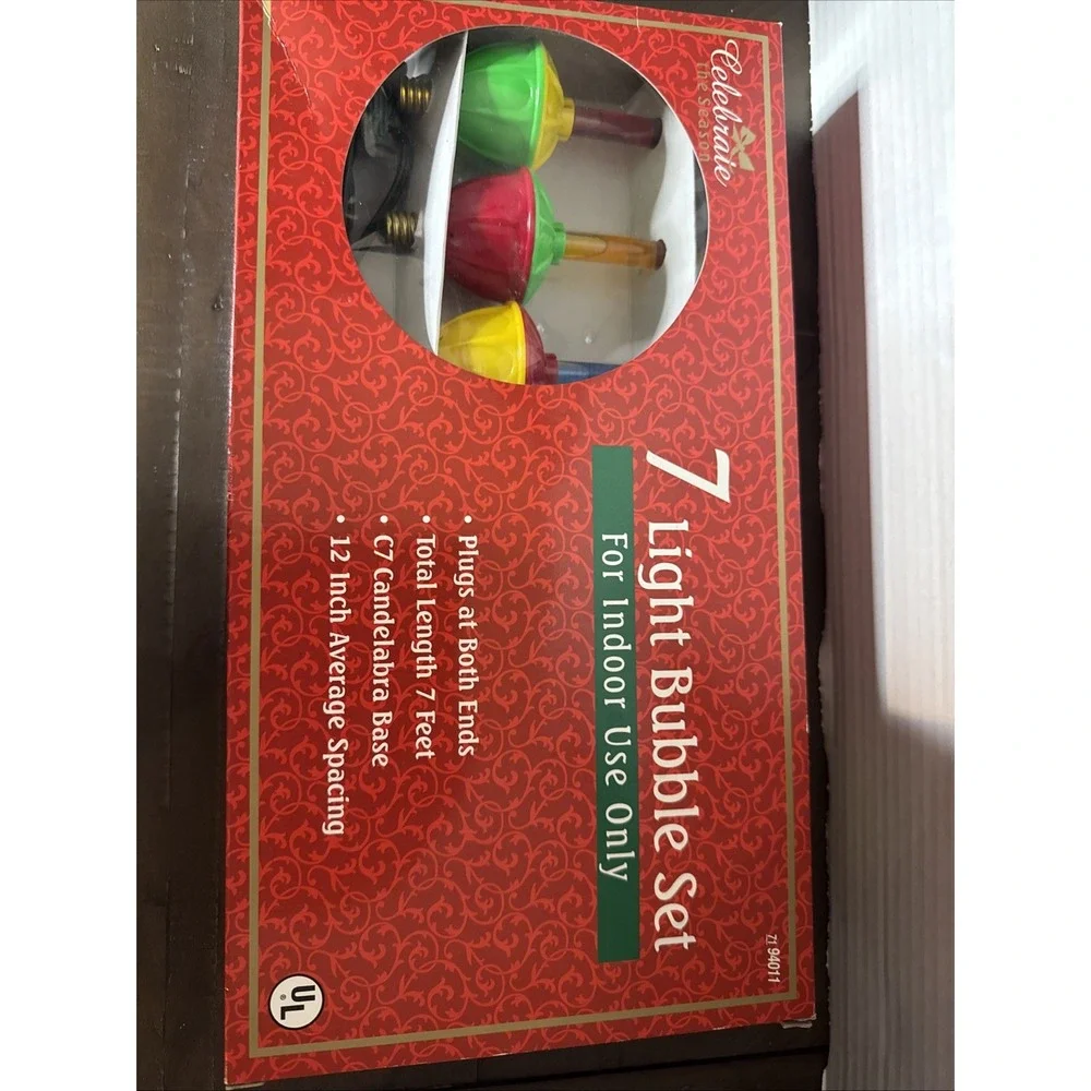 Celebrate The Season 7 Light Bubble Set 94011 Christmas Tree Light NEW!